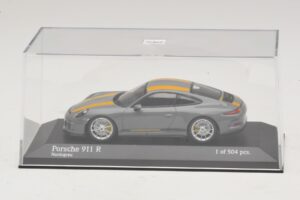 Porsche 911 991.1 R Grey Minichamps 1:43 410066232 Diecast — photo 4 of 5