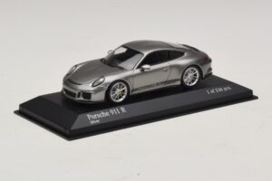 Porsche 911 991.1 R Silver Minichamps 1:43 410066224 Diecast — photo 2 of 5