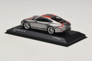 Porsche 911 991.1 R Silver With Orange Stripes Minichamps 1:43 410066222 Diecast — photo 3 of 5