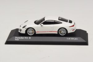 Porsche 911 991.1 R White Minichamps 1:43 410066221 Diecast