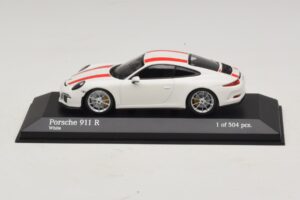 Porsche 911 991.1 R White With Red Stripes Minichamps 1:43 410066220 Diecast — photo 2 of 6