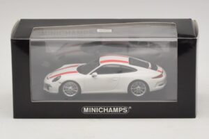 Porsche 911 991.1 R White With Red Stripes Minichamps 1:43 410066220 Diecast — photo 6 of 6