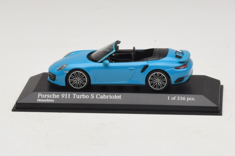 Porsche 911 991.1 Turbo S Cabriolet Blue Minichamps 1:43 410067182 Diecast