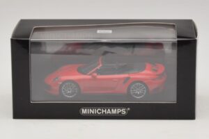 Porsche 911 991.1 Turbo S Cabriolet Red Minichamps 1:43 410067180 Diecast — photo 5 of 5
