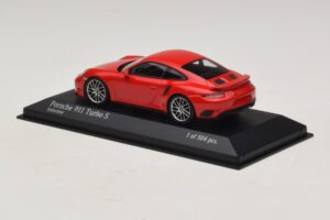 Porsche 911 991.1 Turbo S Red Minichamps 1:43 410067170 Diecast — photo 3 of 5