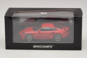 Porsche 911 991.1 Turbo S Red Minichamps 1:43 410067170 Diecast — photo 5 of 5
