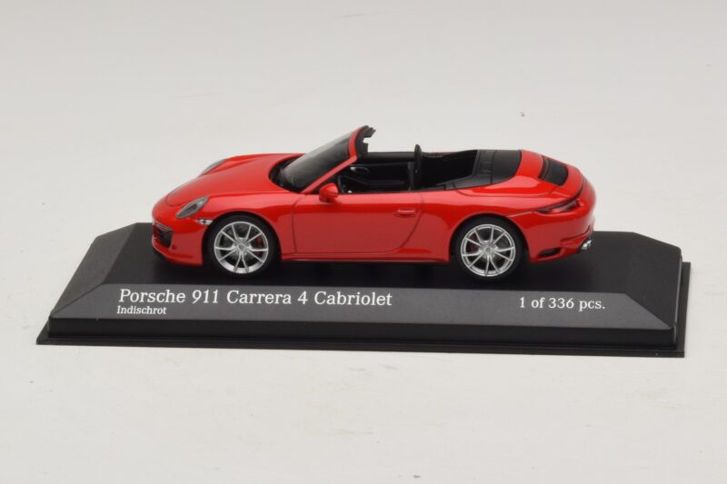 Porsche 911 991.2 Carrera 4 Cabriolet Red Minichamps 1:43 410067230 Diecast