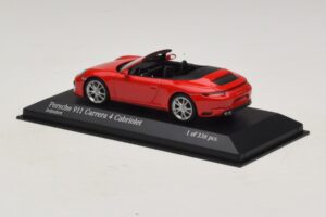 Porsche 911 991.2 Carrera 4 Cabriolet Red Minichamps 1:43 410067230 Diecast — photo 3 of 5