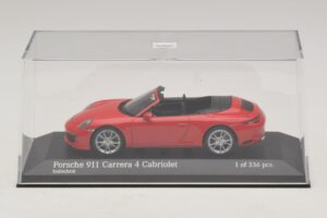 Porsche 911 991.2 Carrera 4 Cabriolet Red Minichamps 1:43 410067230 Diecast — photo 4 of 5