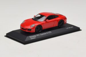 Porsche 911 991.2 Carrera 4 GTS Red Minichamps 1:43 410067320 Diecast — photo 2 of 5
