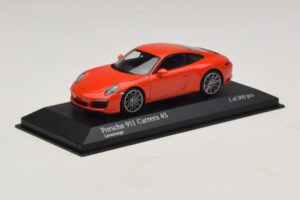 Porsche 911 991.2 Carrera 4S Orange Minichamps 1:43 410067241 Diecast — photo 2 of 5