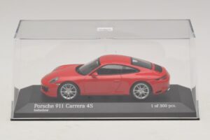Porsche 911 991.2 Carrera 4S Red Minichamps 1:43 410067240 Diecast — photo 4 of 5