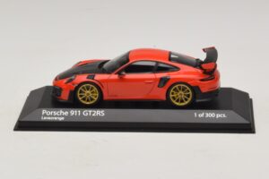 Porsche 911 991.2 GT2 RS Orange Minichamps 1:43 410067229 Diecast