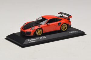 Porsche 911 991.2 GT2 RS Orange Minichamps 1:43 410067229 Diecast — photo 2 of 5