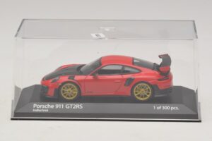 Porsche 911 991.2 GT2 RS Red Minichamps 1:43 410067227 Diecast — photo 4 of 5