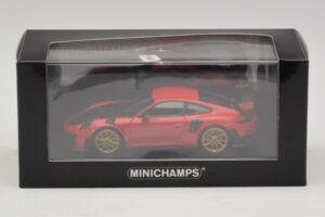 Porsche 911 991.2 GT2 RS Red Minichamps 1:43 410067227 Diecast — photo 5 of 5