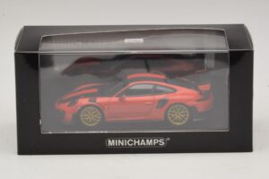 Porsche 911 991.2 GT2 RS Weissach Package Orange Minichamps 1:43 410067224 Diecast — photo 5 of 5