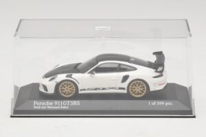 Porsche 911 991.2 GT3 RS White With Weissach Package Minichamps 1:43 410067022 Diecast — photo 4 of 5