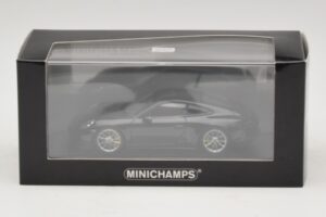 Porsche 911 991.2 GT3 Touring Black Metallic Minichamps 1:43 410067424 Diecast — photo 5 of 5
