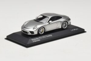 Porsche 911 991.2 GT3 Touring Silver Minichamps 1:43 410067422 Diecast — photo 2 of 5