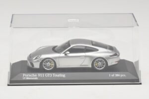 Porsche 911 991.2 GT3 Touring Silver Minichamps 1:43 410067422 Diecast — photo 4 of 5