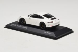 Porsche 911 991.2 GT3 Touring White Minichamps 1:43 410067420 Diecast — photo 3 of 5
