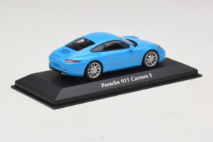 Porsche 911 991 Carrera S Blue Maxichamps 1:43 940060220 Diecast — photo 2 of 5