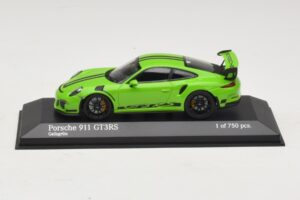 Porsche 911 991 GT3 RS Green Minichamps 1:43 410063224 Diecast