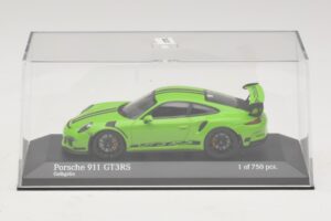 Porsche 911 991 GT3 RS Green Minichamps 1:43 410063224 Diecast — photo 4 of 5