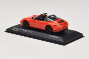 Porsche 911 991 Targa 4 GTS Orange Minichamps 1:43 410067341 Diecast — photo 3 of 5
