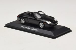 Porsche 911 996 Cabriolet Black Metallic Maxichamps 1:43 940061030 Diecast — photo 3 of 5