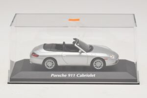 Porsche 911 996 Cabriolet Silver Maxichamps 1:43 940061031 Diecast — photo 4 of 5