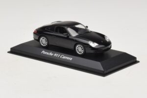 Porsche 911 996 Carrera Black Maxichamps 1:43 940061020 Diecast — photo 3 of 5