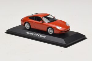 Porsche 911 996 Carrera Orange Metallic Maxichamps 1:43 940061021 Diecast — photo 3 of 5