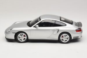 Porsche 911 996 Turbo Silver KK-Scale 1:18 KKDC181471 Diecast — photo 3 of 6
