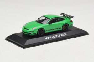 Porsche 911 997 GT3 RS Green Minichamps 1:43 403066011 Diecast — photo 2 of 5