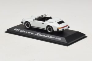 Porsche 911 G-Series Carrera Speedster White Minichamps 1:43 WAP0210360A Diecast — photo 3 of 5