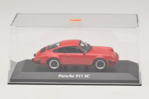 Porsche 911 SC Red Maxichamps 1:43 940062021 Diecast — photo 4 of 5