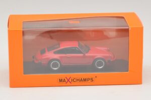 Porsche 911 SC Red Maxichamps 1:43 940062021 Diecast — photo 5 of 5