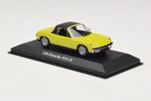 Porsche 914/4 Green Maxichamps 1:43 940065660 Diecast — photo 3 of 5