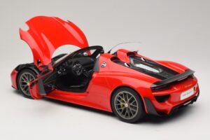 Porsche 918 Spyder Weissach Package Guards Red AUTOart 1:12 12122 Diecast — photo 5 of 8