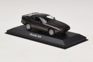 Porsche 924 Brown Metallic Maxichamps 1:43 940062121 Diecast — photo 3 of 5