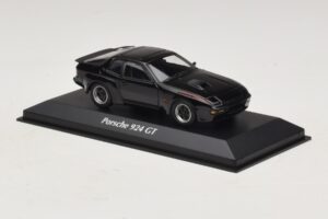 Porsche 924 GT Black Maxichamps 1:43 940066124 Diecast — photo 3 of 5