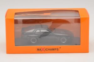 Porsche 924 GT Black Maxichamps 1:43 940066124 Diecast — photo 5 of 5
