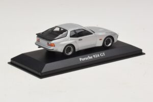 Porsche 924 GT Silver Maxichamps 1:43 940066122 Diecast — photo 2 of 5