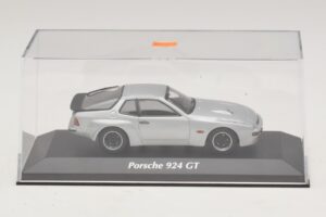 Porsche 924 GT Silver Maxichamps 1:43 940066122 Diecast — photo 4 of 5