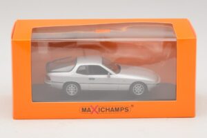 Porsche 924 Silver Maxichamps 1:43 940062120 Diecast — photo 5 of 5