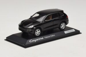 Porsche Cayenne 9PA Platinum Edition Black Minichamps 1:43 WAP0200160E Diecast — photo 2 of 5