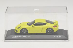 Porsche Cayman GT4 981 Green Minichamps 1:43 410066122 Diecast — photo 4 of 5