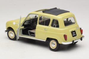 Renault 4L Yellow Solido 1:18 8062 Diecast — photo 4 of 7